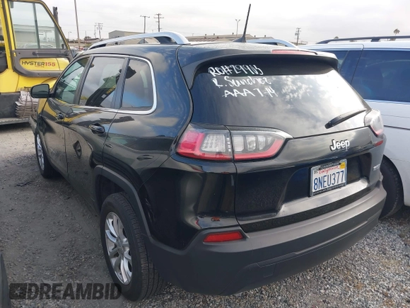 2019 Jeep Cherokee Latitude z VIN 1C4PJLCB2KD455843, wystawiony jako IAAI lot #42779247 z przebiegiem 65 576 mil mil oraz . Historia ofert i sprzedaży dostępna na DreamBid. Obrazek 3.