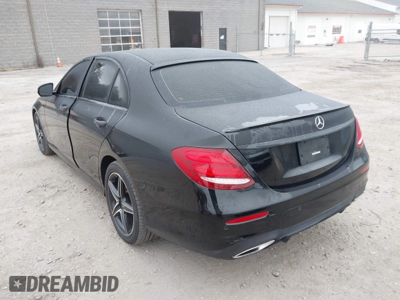 2018 Mercedes-Benz E with VIN WDDZF4KB7JA343160, listed as a IAAI auction lot 40470996 with 56,274 mi miles. Bid and sale history available at carsss.com. Image 3.
