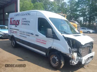 2019 Ford Transit z VIN 1FTYR2CM0KKB82003, wystawiony jako IAAI lot #42693012 z przebiegiem 76 937 mil mil oraz . Historia ofert i sprzedaży dostępna na DreamBid. Obrazek 1.