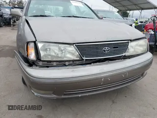 1998 Toyota Avalon XL with VIN 4T1BF18B5WU274472, listed as a IAAI auction lot 42188432 with 250,360 mi miles and . Bid and sale history available at DreamBid. Image 6.