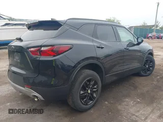 2020 Chevrolet Blazer LT z VIN 3GNKBCRS0LS602359, wystawiony jako IAAI lot #42235746 z przebiegiem 78 835 mil mil oraz . Historia ofert i sprzedaży dostępna na DreamBid. Obrazek 4.