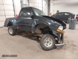 1998 Ford Ranger XL with VIN 1FTYR10C7WUB49144, listed as a IAAI auction lot 41271362 with 106,270 mi miles. Bid and sale history available at carsss.com. Image 1.
