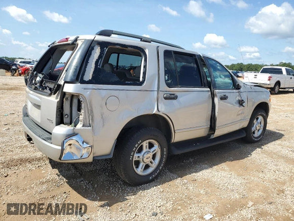 2005 Ford Explorer XLT с VIN 1FMZU63K75UA26747, выставлен на аукционе Copart как лот 57994405 с пробегом 204 507 миль миль и Списание • Salvage title. История ставок и продаж доступна на DreamBid. Изображение 3.