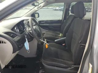 2019 Dodge Grand Caravan SE with VIN 2C4RDGBG1KR585873, listed as a Copart auction lot 66977024 with 281,309 mi miles and Salvage Title. Bid and sale history available at DreamBid. Image 7.