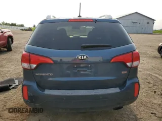 2015 Kia Sorento LX with VIN 5XYKTCA60FG597402, listed as a Copart auction lot 58371025 with 116,637 mi miles and Clean title. Bid and sale history available at DreamBid. Image 6.