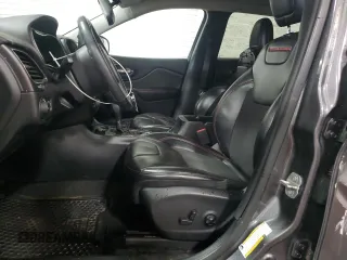 2019 Jeep Cherokee Trailhawk with VIN 1C4PJMBXXKD362555, listed as a Copart auction lot 88888565 with 120,673 mi miles and Salvage Title. Bid and sale history available at DreamBid. Image 7.