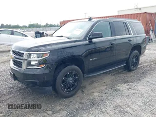 2017 Chevrolet Tahoe LT z VIN 1GNSCBKC1HR326973, wystawiony jako IAAI lot #42212769 z przebiegiem 128 074 mil mil oraz . Historia ofert i sprzedaży dostępna na DreamBid. Obrazek 17.