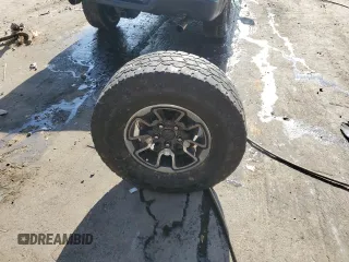 2017 Ram 1500 Rebel z VIN 1C6RR6YT7HS523912, wystawiony jako Copart lot #83148244 z przebiegiem Nie podano mil oraz Szkoda całkowita • Salvage title. Historia ofert i sprzedaży dostępna na DreamBid. Obrazek 12.