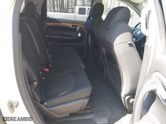 2007 Saturn Outlook XR with VIN 5GZER33747J128721, listed as a IAAI auction lot 41897606 with 90,699 mi miles. Bid and sale history available at carsss.com. Image 8.