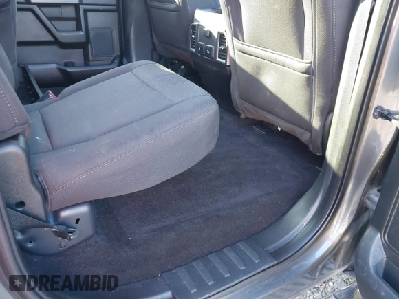 2018 Ford F-150 XL with VIN 1FTEW1EG2JFE55513, listed as a IAAI auction lot 41530354 with 132,617 mi miles. Bid and sale history available at carsss.com. Image 8.