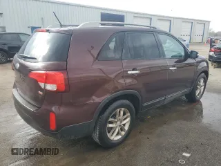 2015 Kia Sorento LX with VIN 5XYKT4A6XFG599874, listed as a Copart auction lot 43232005 with 179,995 mi miles and Salvage Title. Bid and sale history available at carsss.com. Image 3.