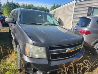 2010 Chevrolet Suburban LS with VIN 1GNUKHE32AR291666, listed as a IAAI auction lot 41886401 with 1 mi miles. Bid and sale history available at carsss.com. Image 1.