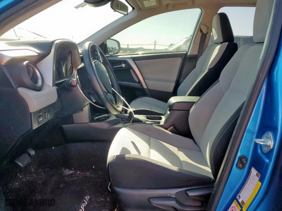 2018 Toyota RAV4 XLE with VIN JTMWFREV8JJ746886, listed as a Copart auction lot 51998765 with 73,631 mi miles and Salvage Title. Bid and sale history available at carsss.com. Image 7.