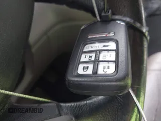 2015 Honda Odyssey Touring Elite with VIN 5FNRL5H96FB045968, listed as a IAAI auction lot 42263637 with 207,637 mi miles and . Bid and sale history available at DreamBid. Image 11.
