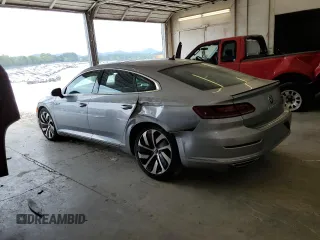 2021 Volkswagen Arteon SEL R-Line с VIN WVWHR7ANXME004450, выставлен на аукционе Copart как лот 62593443 с пробегом 8 900 миль миль и . История ставок и продаж доступна на DreamBid. Изображение 2.