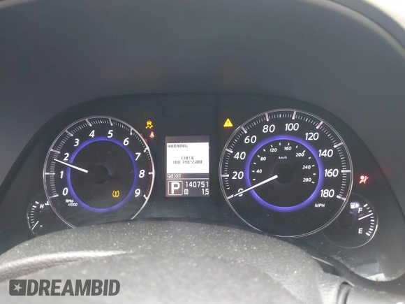 2012 Infiniti FX35 with VIN JN8AS1MW4CM151704, listed as a IAAI auction lot 41880455 with 140,751 mi miles. Bid and sale history available at carsss.com. Image 7.