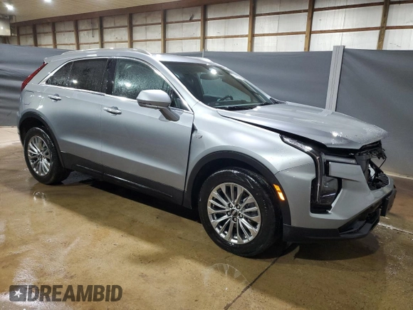 2024 Cadillac XT4 FWD Premium Luxury with VIN 1GYFZCR48RF141684, listed as a Copart auction lot 47552185 with 26,958 mi miles and Clean title. Bid and sale history available at DreamBid. Image 4.