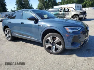 2021 Audi e-tron Sportback Prestige z VIN WA13AAGE8MB037626, wystawiony jako Copart lot #69024824 z przebiegiem 21 649 mil mil oraz Szkoda całkowita • Salvage title. Historia ofert i sprzedaży dostępna na DreamBid. Obrazek 4.