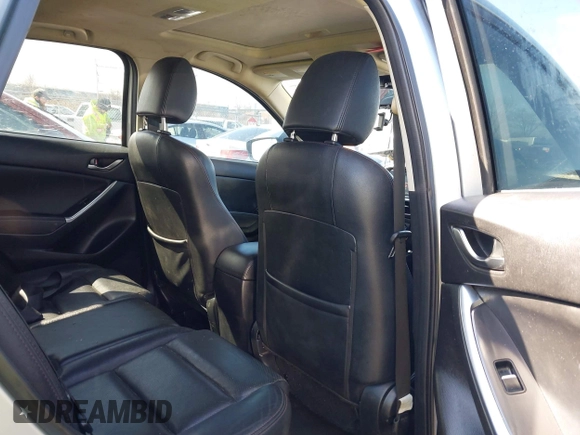 2016 Mazda CX-5 Grand Touring with VIN JM3KE4DY9G0795360, listed as a IAAI auction lot 41933991 with 176,373 mi miles. Bid and sale history available at carsss.com. Image 8.