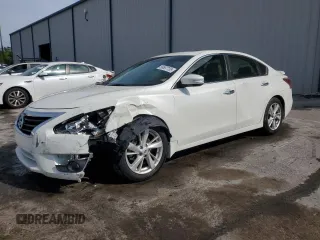 2015 Nissan Altima SL z VIN 1N4AL3AP6FN401241, wystawiony jako Copart lot #58697735 z przebiegiem 99 452 mil mil oraz Szkoda całkowita • Salvage title. Historia ofert i sprzedaży dostępna na DreamBid. Obrazek 1.