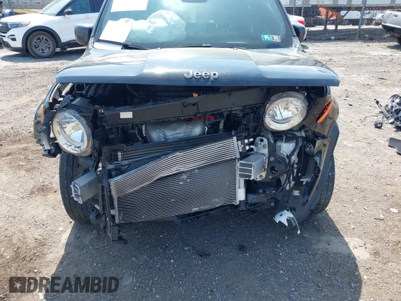 2021 Jeep Renegade Latitude with VIN ZACNJDBB5MPN33810, listed as a IAAI auction lot 42167988 with Not provided miles and . Bid and sale history available at DreamBid. Image 6.