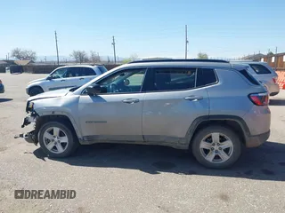 2022 Jeep Compass Latitude with VIN 3C4NJDBB0NT230866, listed as a IAAI auction lot 41979792 with 53,146 mi miles and . Bid and sale history available at DreamBid. Image 14.
