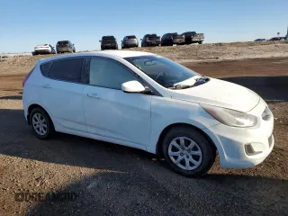 2013 Hyundai Accent GS with VIN KMHCT5AE8DU129707, listed as a Copart auction lot 47930315 with 88,022 mi miles and Clean Title. Bid and sale history available at carsss.com. Image 4.