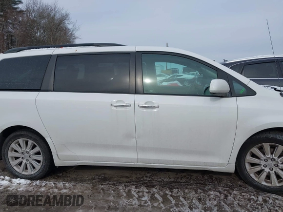 2012 Toyota Sienna XLE with VIN 5TDDK3DC3CS046182, listed as a IAAI auction lot 41387074 with 161,348 mi miles. Bid and sale history available at carsss.com. Image 14.