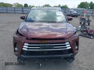 2018 Toyota Highlander Hybrid Limited with VIN 5TDDGRFH7JS046664, listed as a IAAI auction lot 42011413 with 81,374 mi miles and . Bid and sale history available at DreamBid. Image 13.