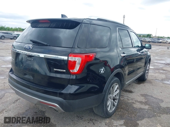 2016 Ford Explorer Limited with VIN 1FM5K7F81GGA26772, listed as a IAAI auction lot 41995158 with 110,528 mi miles and . Bid and sale history available at DreamBid. Image 4.