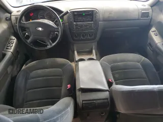 2002 Ford Explorer XLT z VIN 1FMZU73E62UC79442, wystawiony jako Copart lot #49327945 z przebiegiem 223 283 mil mil oraz Czysty tytuł • Clean title. Historia ofert i sprzedaży dostępna na DreamBid. Obrazek 8.