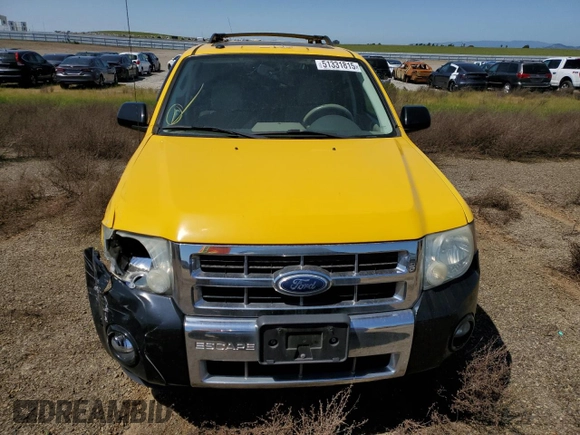 2010 Ford Escape Hybrid with VIN 1FMCU4K38AKB66672, listed as a Copart auction lot 51331815 with 371,313 mi miles and Salvage title. Bid and sale history available at DreamBid. Image 5.