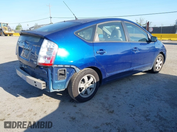 2008 Toyota Prius with VIN JTDKB20UX87759050, listed as a IAAI auction lot 42142585 with Not Provided miles. Bid and sale history available at carsss.com. Image 4.