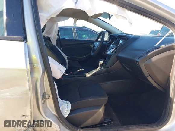 2017 Ford Focus SEL with VIN 1FADP3H24HL327179, listed as a IAAI auction lot 41607974 with 86,306 mi miles. Bid and sale history available at carsss.com. Image 5.