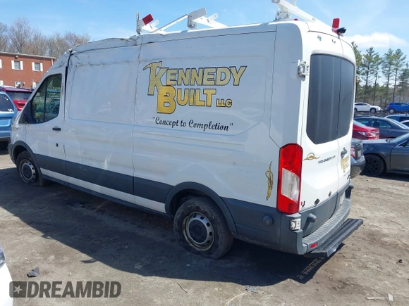 2015 Ford Transit Cargo z VIN 1FTNR2CM8FKB24259, wystawiony jako IAAI lot #42084952 z przebiegiem 124 520 mil mil oraz . Historia ofert i sprzedaży dostępna na DreamBid. Obrazek 3.