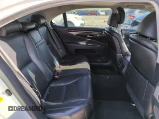 2014 Lexus LS 460 L with VIN JTHGL5EF0E5051491, listed as a Copart auction lot 52996835 with 114,834 mi miles and Clean title. Bid and sale history available at DreamBid. Image 10.