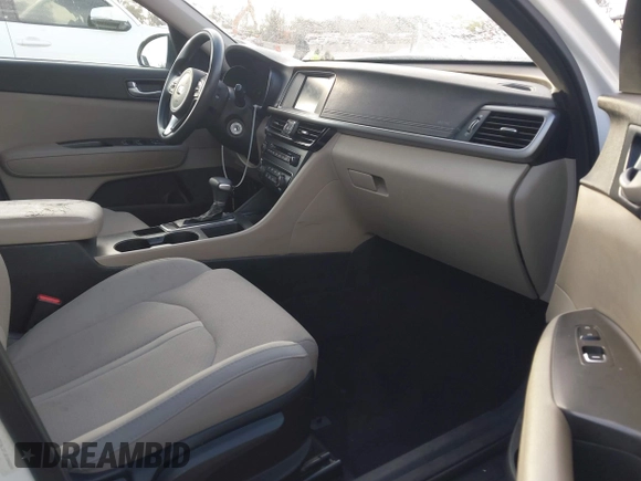 2018 Kia Optima LX with VIN 5XXGT4L37JG184209, listed as a IAAI auction lot 41905891 with 109,931 mi miles. Bid and sale history available at carsss.com. Image 5.