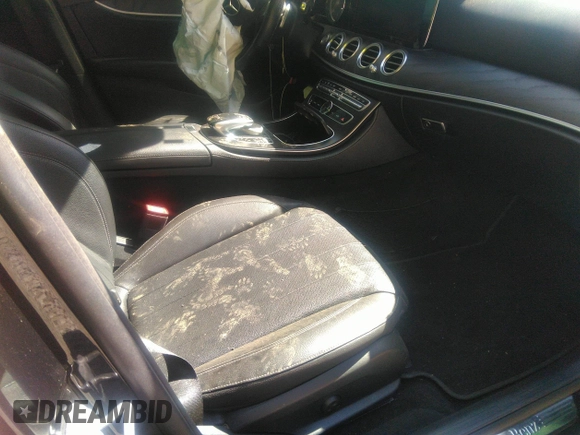 2018 Mercedes-Benz E 300 with VIN WDDZF4KB6JA398246, listed as a IAAI auction lot 40830920 with 64,504 mi miles and . Bid and sale history available at DreamBid. Image 5.