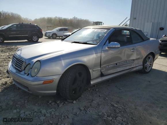 2003 Mercedes-Benz CLK-Class 4.3L with VIN WDBLK70G13T133977, listed as a Copart auction lot 52279065 with 130,459 mi miles and Salvage Title. Bid and sale history available at carsss.com. Image 1.