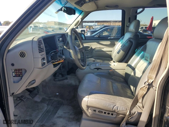 2000 Chevrolet Tahoe Limited with VIN 1GNEC13R4YR141259, listed as a Copart auction lot 85578904 with 195,944 mi miles and Salvage Title. Bid and sale history available at carsss.com. Image 7.