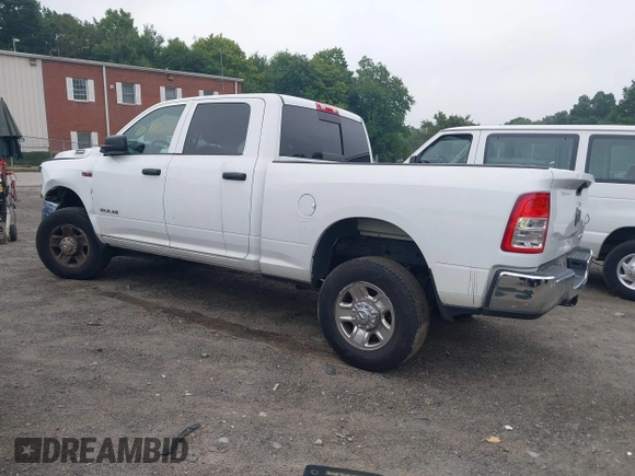 2022 Ram 2500 Tradesman with VIN 3C6UR5CJXNG110864, listed as a IAAI auction lot 40128020 with 55,561 mi miles. Bid and sale history available at carsss.com. Image 3.
