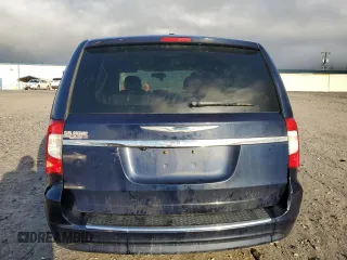 2014 Chrysler Town & Country Touring with VIN 2C4RC1BG7ER372155, listed as a Copart auction lot 45190275 with 123,632 mi miles and Clean Title. Bid and sale history available at DreamBid. Image 6.
