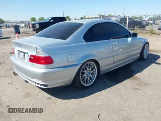 2000 BMW 3 Series 323Ci with VIN WBABM3346YJN63358, listed as a IAAI auction lot 42177145 with 25,361 mi miles and . Bid and sale history available at carsss.com. Image 4.