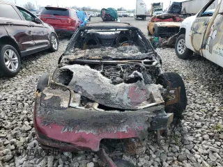 1998 Chevrolet Corvette z VIN 1G1YY32G9W5111612, wystawiony jako Copart lot #52559905 z przebiegiem Nie podano mil oraz Nie do naprawy • Non repairable. Historia ofert i sprzedaży dostępna na DreamBid. Obrazek 5.