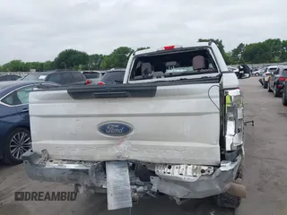 2019 Ford F-250 XL with VIN 1FT7W2BT4KEF15878, listed as a IAAI auction lot 42082697 with 183,497 mi miles and . Bid and sale history available at DreamBid. Image 19.