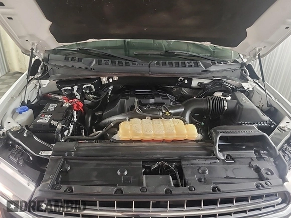 2018 Ford F-150 XL with VIN 1FTEW1EP1JKE55493, listed as a IAAI auction lot 42666714 with 104,452 mi miles and . Bid and sale history available at DreamBid. Image 18.