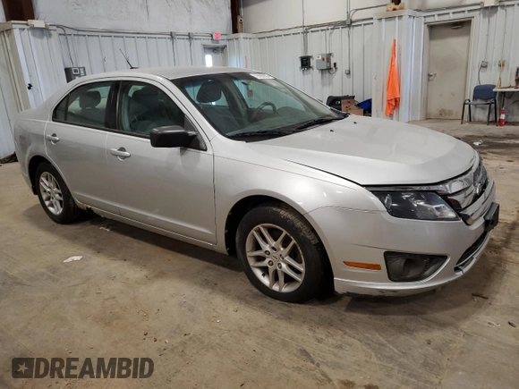 2011 Ford Fusion S with VIN 3FAHP0GA0BR231602, listed as a Copart auction lot 75859254 with 172,351 mi miles and Non Repairable. Bid and sale history available at carsss.com. Image 4.