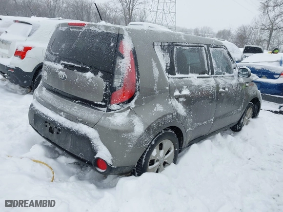 2014 Kia Soul with VIN KNDJN2A26E7033942, listed as a IAAI auction lot 41271872 with 90,901 mi miles. Bid and sale history available at carsss.com. Image 4.