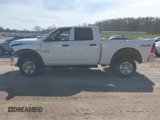 2018 Ram 2500 Tradesman with VIN 3C6UR5CJ1JG336382, listed as a IAAI auction lot 39077896 with 118,111 mi miles and . Bid and sale history available at DreamBid. Image 15.