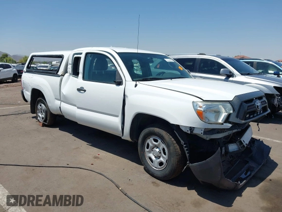 2015 Toyota Tacoma with VIN 5TFTX4CN8FX061944, listed as a IAAI auction lot 42451094 with 89,669 mi miles and . Bid and sale history available at DreamBid. Image 6.